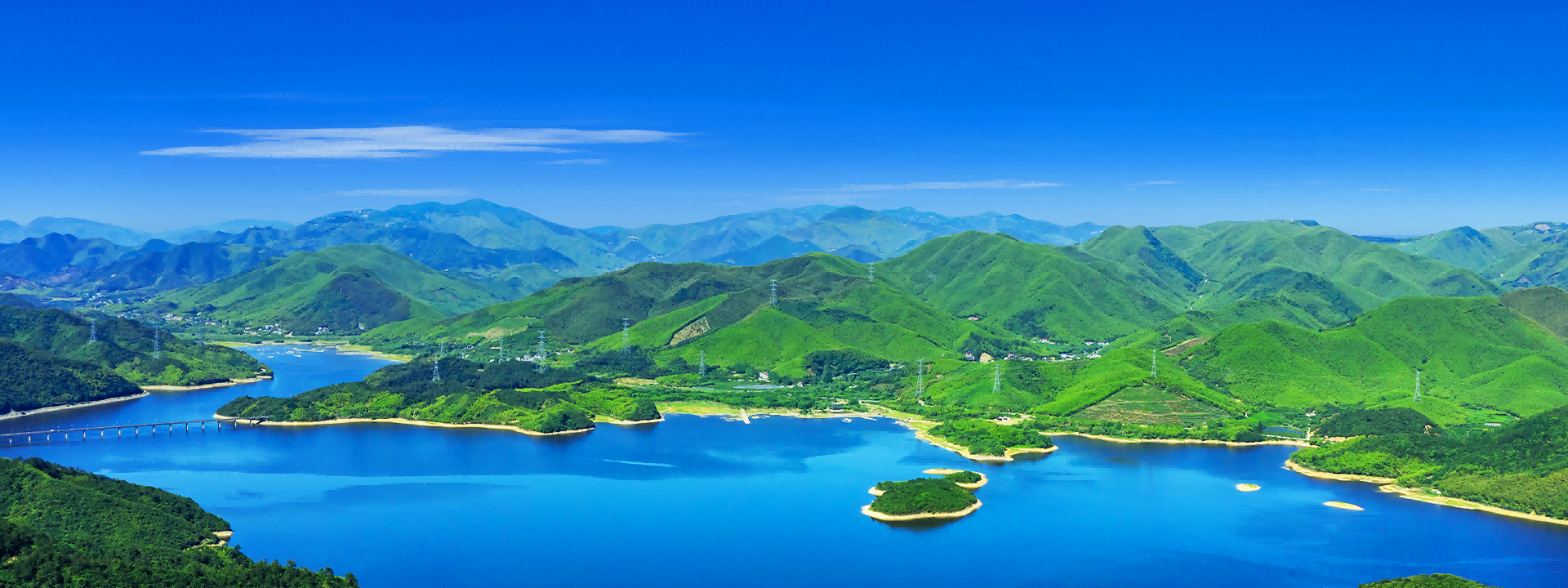 讓天更藍、山更綠、水更清，讓生活更美好